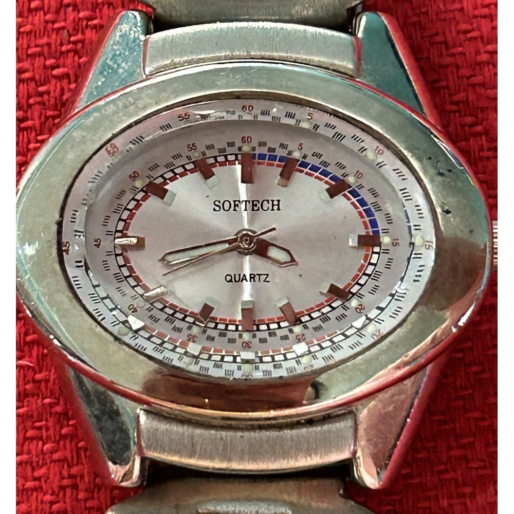 Softech Women's‎ Watch Oval Case Stainless Steel Band Raised Thick Glass